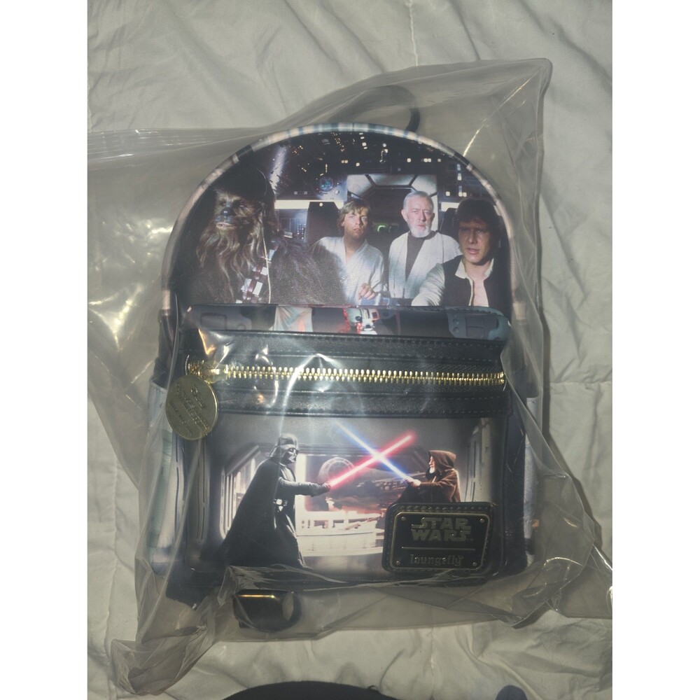 Nwot Disney Star Wars Loungefly Mini Backpack bookbag bag tote purse!
